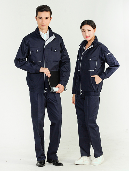 在常州工作服廠(chǎng)家怎樣正確定做工作服
